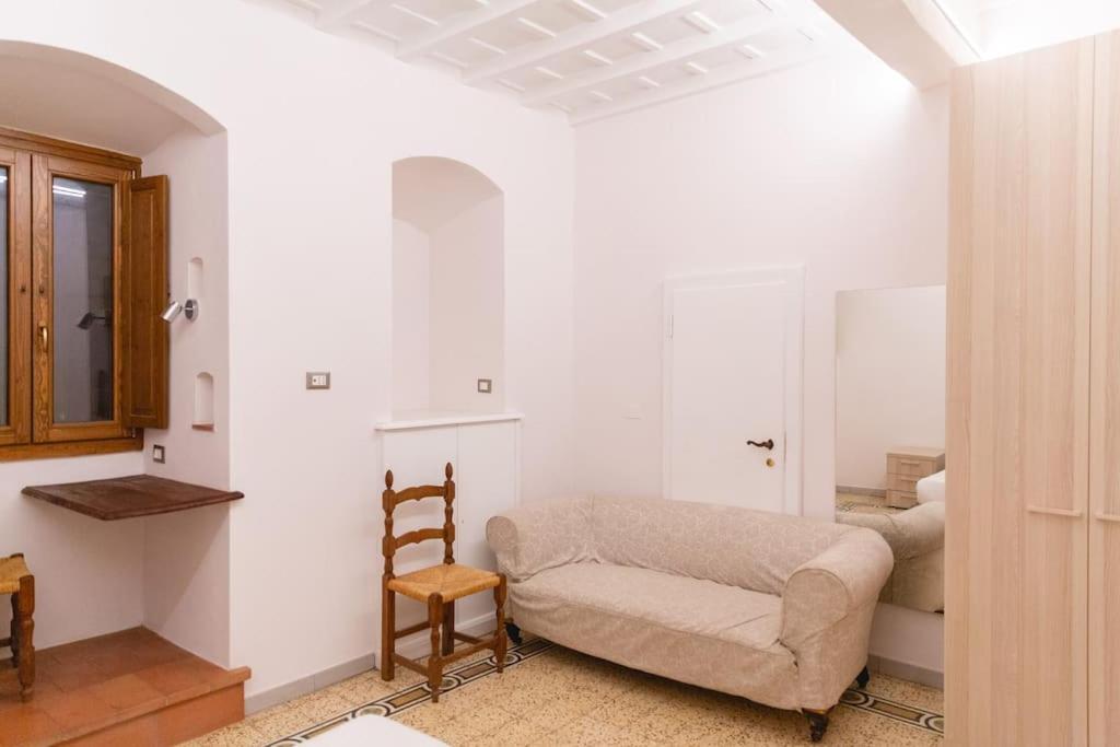 Cozy And Charmin 3Br Apartment Steps By Duomo フィレンツェ エクステリア 写真